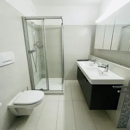 Residenza Montana Lago App 8383 Muralto